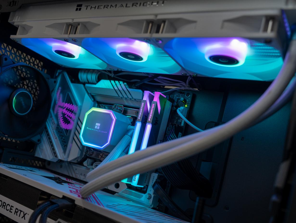 7800MHz动动手指就搞定了，人人都可以会的宏碁掠夺者D5超频教程