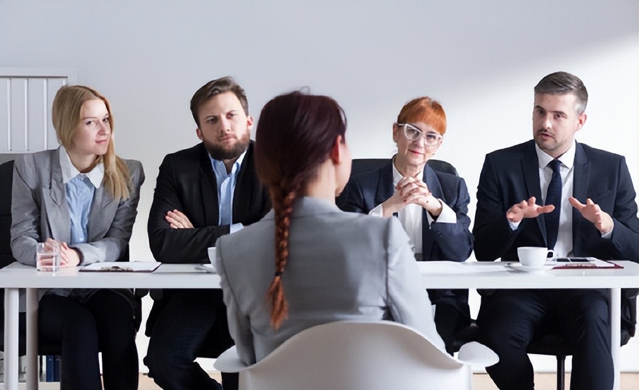 面试时千万不能说的三个大忌,面试题入职后要做的三件事