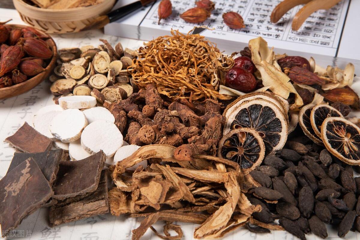 治病被骗了10万,警惕新型偏头痛骗局