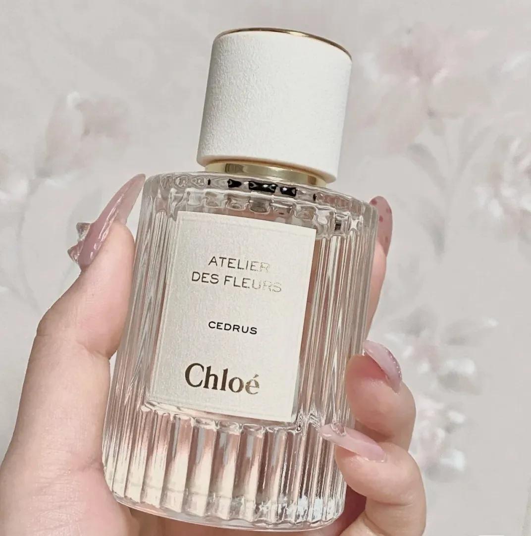 男生没喷香水闻到体香是怎么回事,一个人身上没有喷香水但是有体香