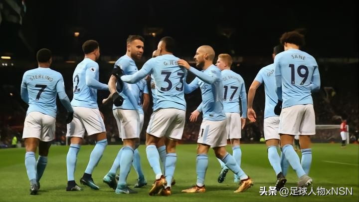 三冠王曼城游街,三冠王曼城首夺欧冠冠军