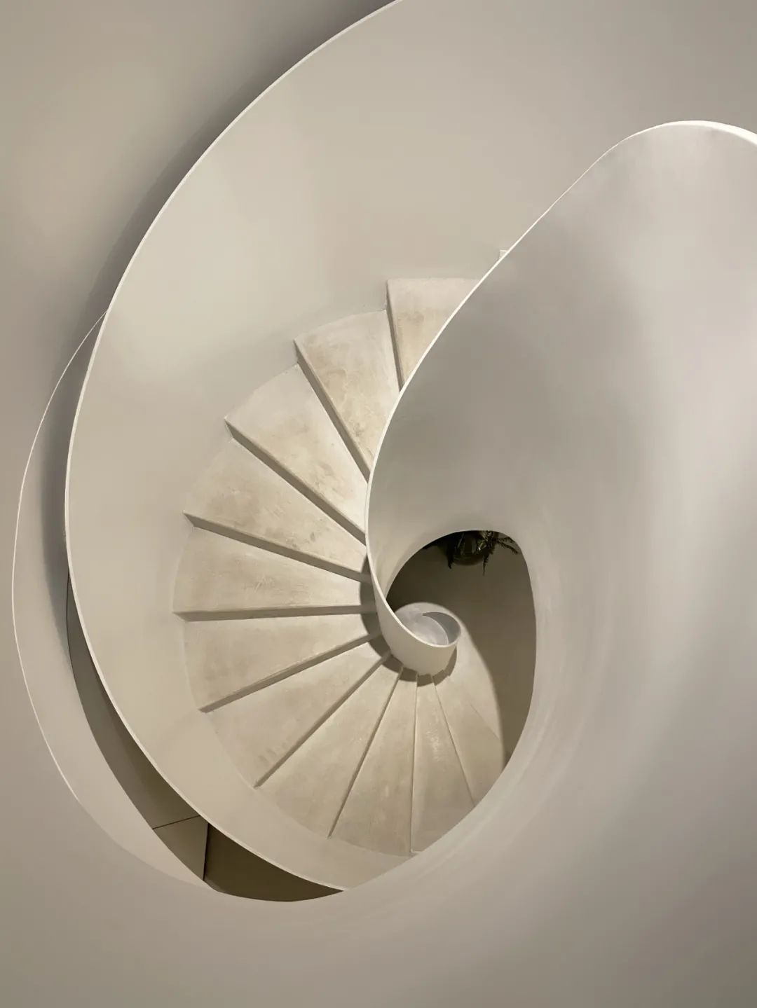 青岛小夫妻小院改造,青岛老破小40平小户型改造