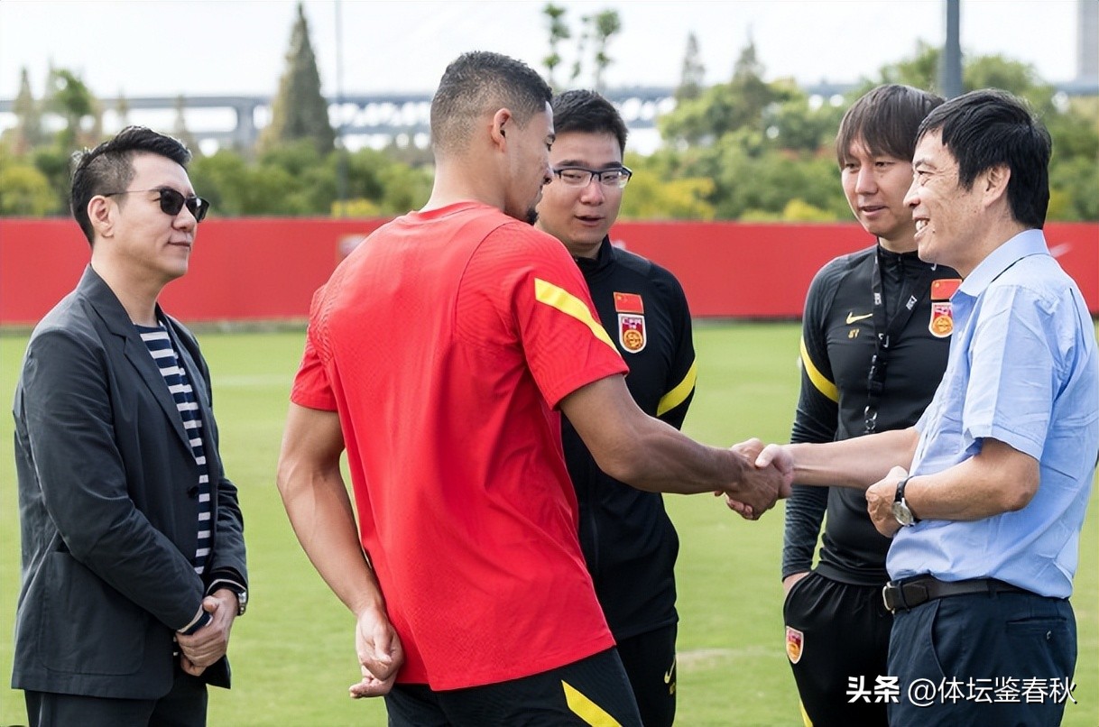 “周琦事件”再引争议！几年后，姚明是否会成为又一个陈戌源？