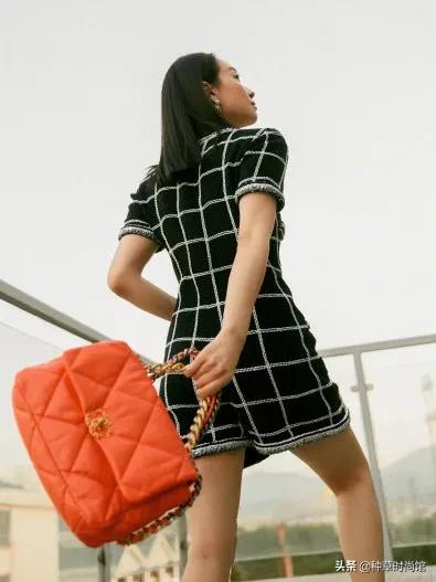 大牌包包入门推荐3000左右黑色,今年最值得入手的大牌包包推荐