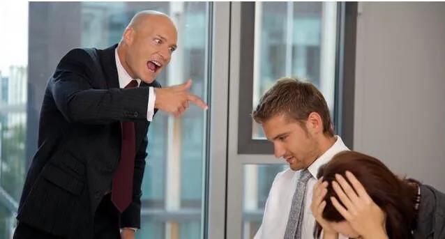 主要领导不担当不作为的表现,主要领导不待见你的体现