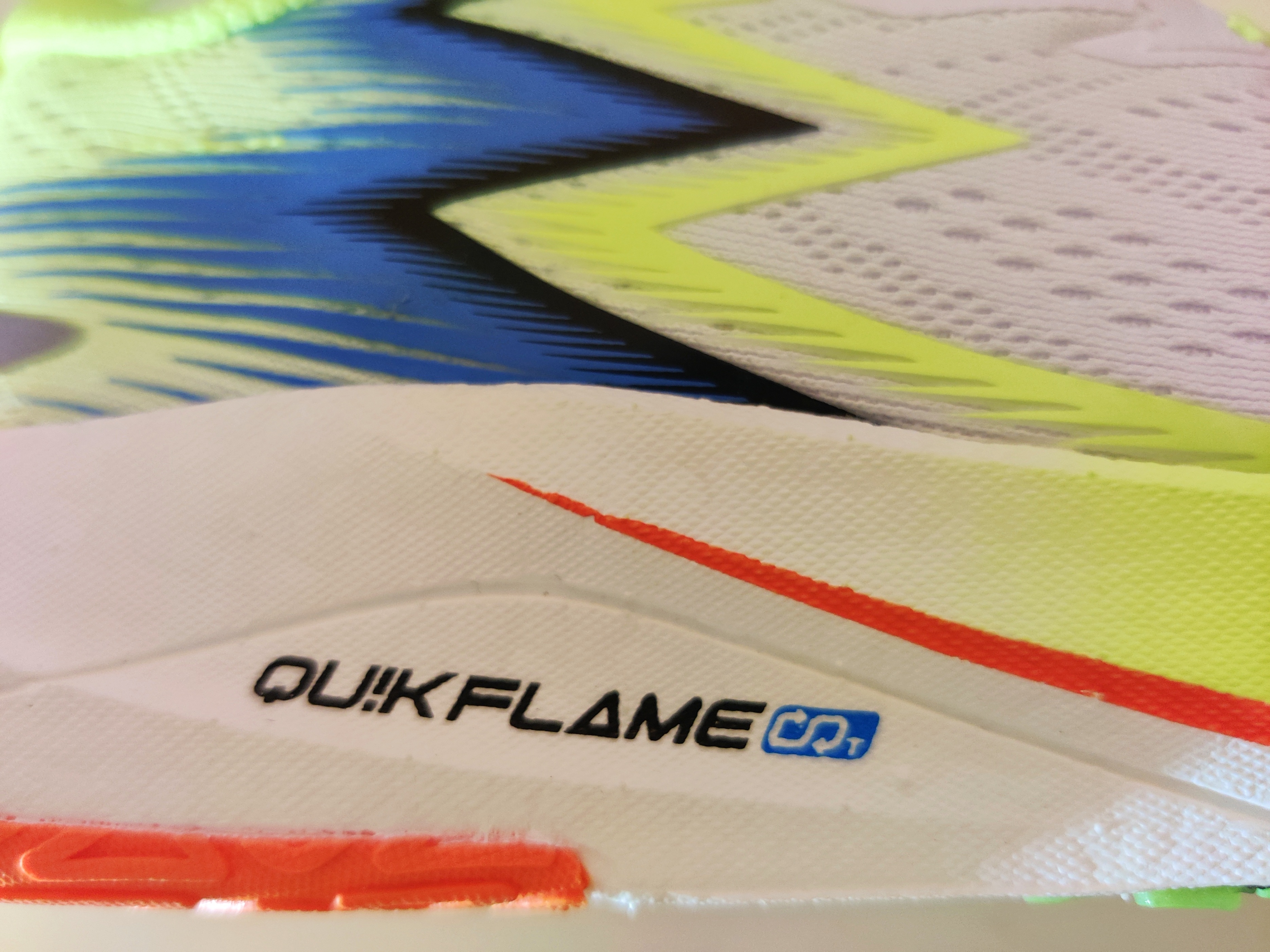 跑鞋评测361度,跑鞋飙速冷门