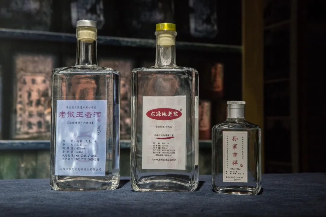 酒为什么会有浓香和酱香,酒为什么酒闻着香喝着辣