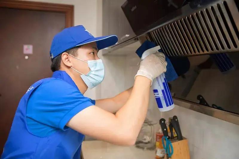 人贩子拐卖儿童自称家长怎么自救,网课诈骗又出新招家长可要注意啦