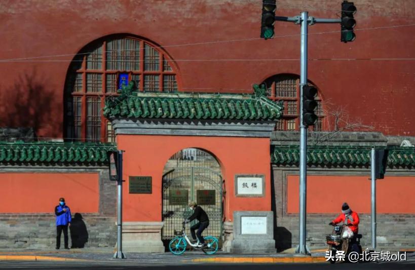 在北京当一名公务员,在北京普通人能干什么工作