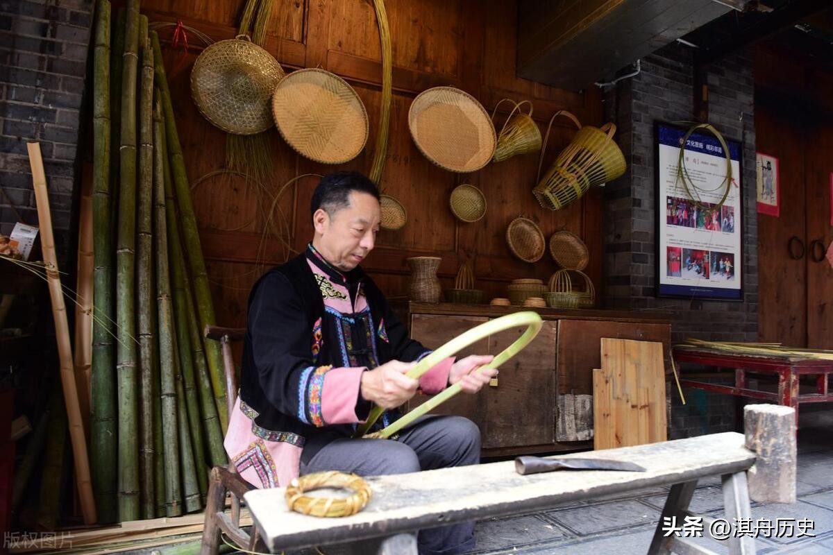 大学生实习工资惊人，妈妈笑喷上热搜！聊聊大学实习生不公平待遇