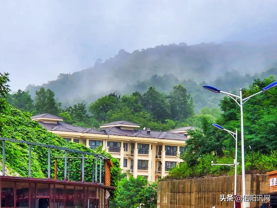 信阳航空职业学院南湾校区项目,信阳航空职业学院就业前景如何