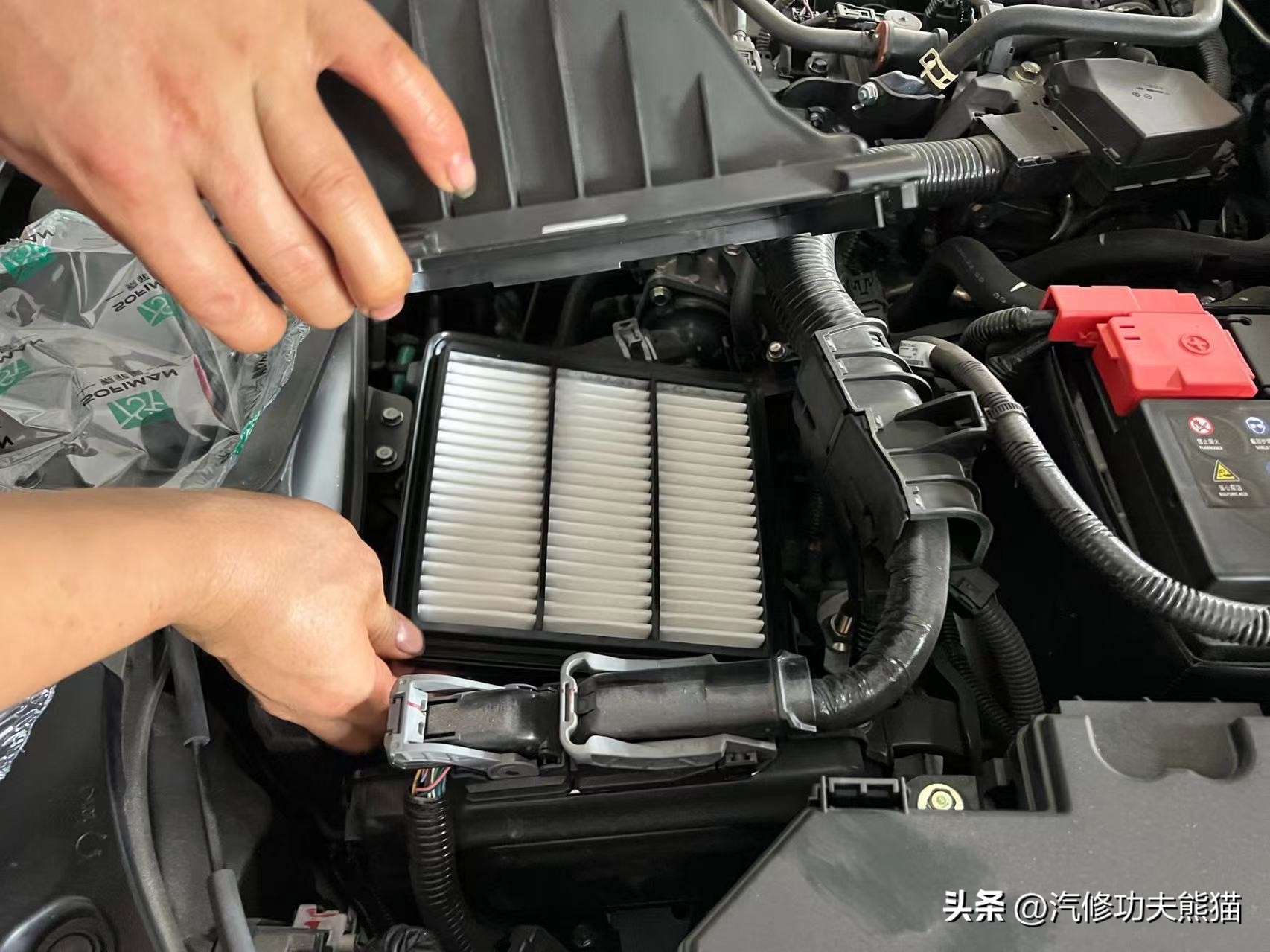 简单的给车做个保养,如何给车做保养视频