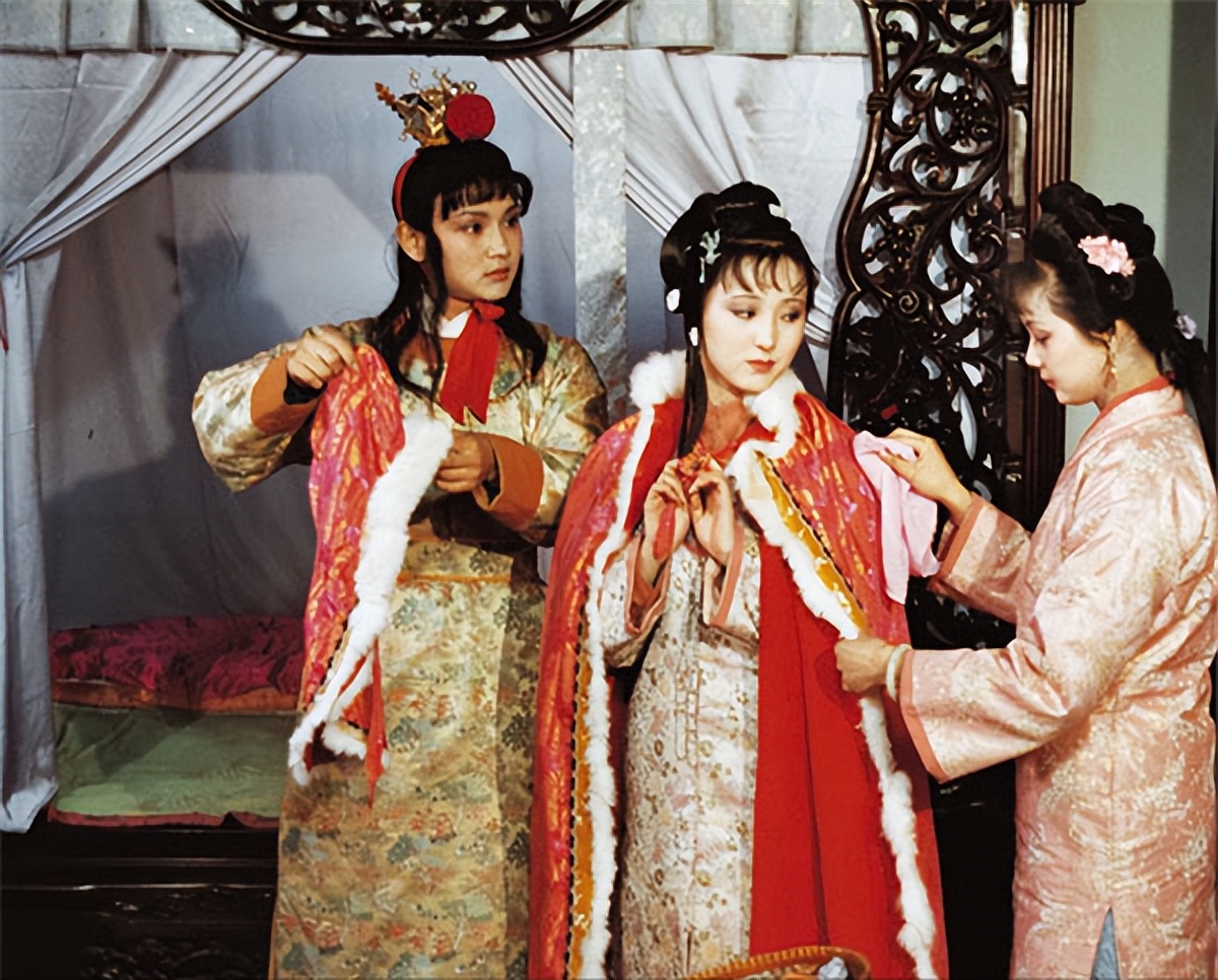 古代买一个丫鬟需要付工资吗,古代仆人一般工资多少钱