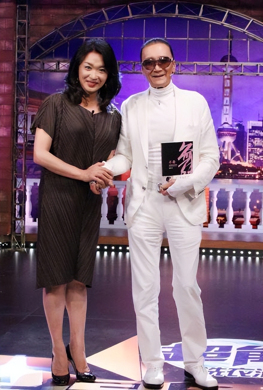 谢贤任达华向华强谁厉害,谢贤向华强谁地位高