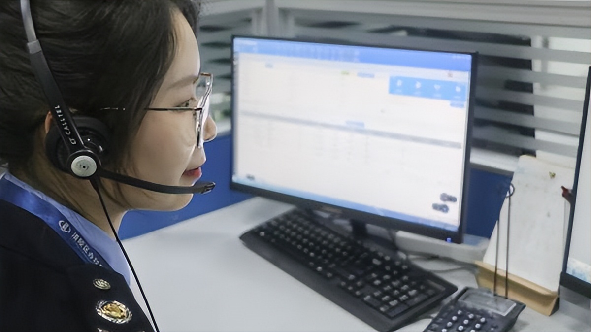 含有girl的英语词组,关于girl的词组