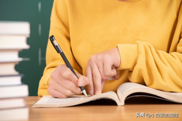 面试技巧自我介绍如何进行作答,掌握面试中自我介绍的技巧