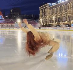 特鲁索娃为什么被要求禁赛,特鲁索娃霸气上场