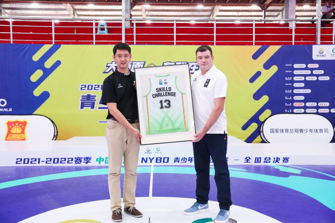 nybo全国总决赛场地变更,大合唱有我在现场版