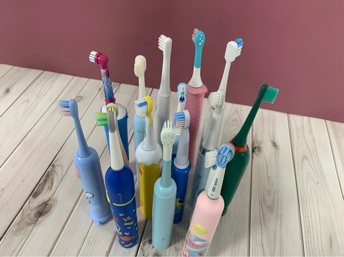 儿童电动牙刷含氟刷丝安全吗,儿童电动牙刷容不容易坏