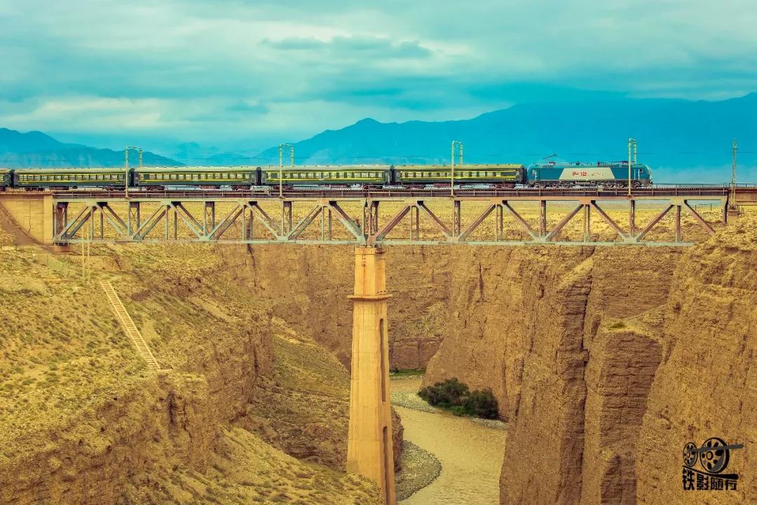 铁影｜荒凉与壮美并存——嘉镜铁路运转记其二