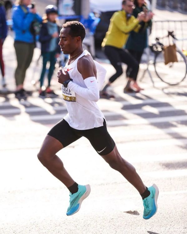 如何增大步幅短跑,如何增大步幅不降步频