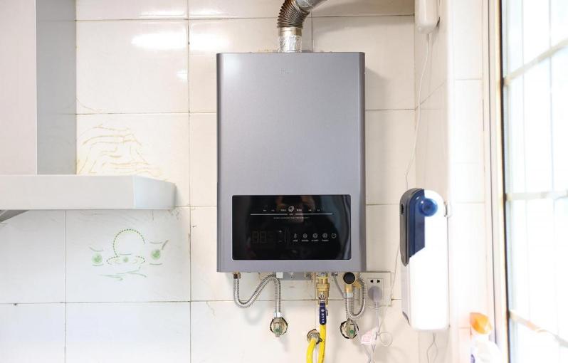 燃气热水器是费电还是费燃气,超过5000的燃气热水器是智商税