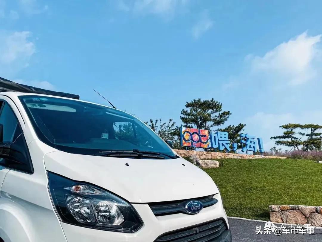 「车生活」他把6座全顺改装成房车，带着妻娃去旅行
