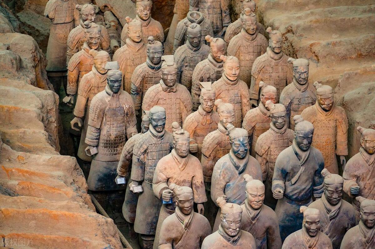 西安兵马俑的制作工艺和特点,秦兵马俑制作工艺简介