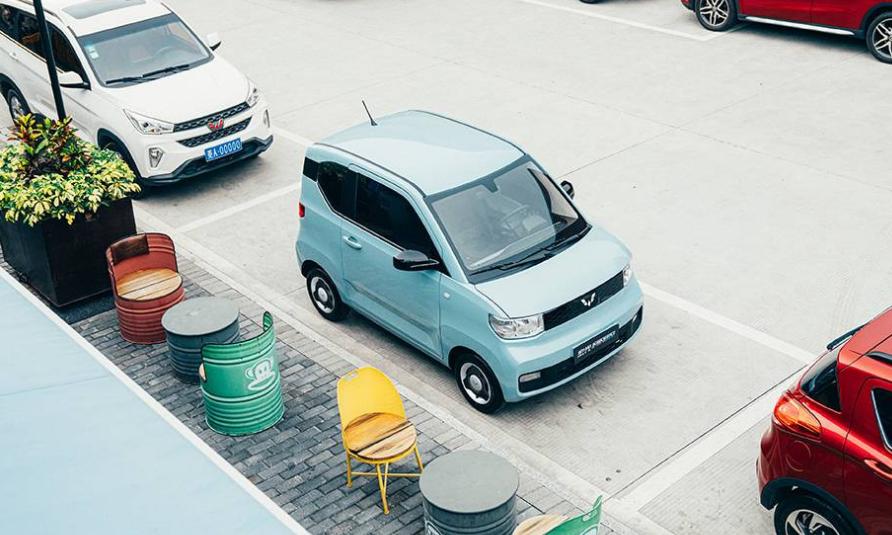 年轻女人适合开的车推荐15-20万,适合女生开的车20万左右高颜值4驱