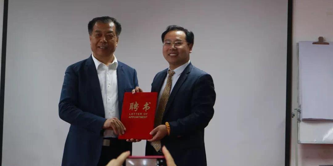 商界评论封面人物｜姜岚昕：复利的力量