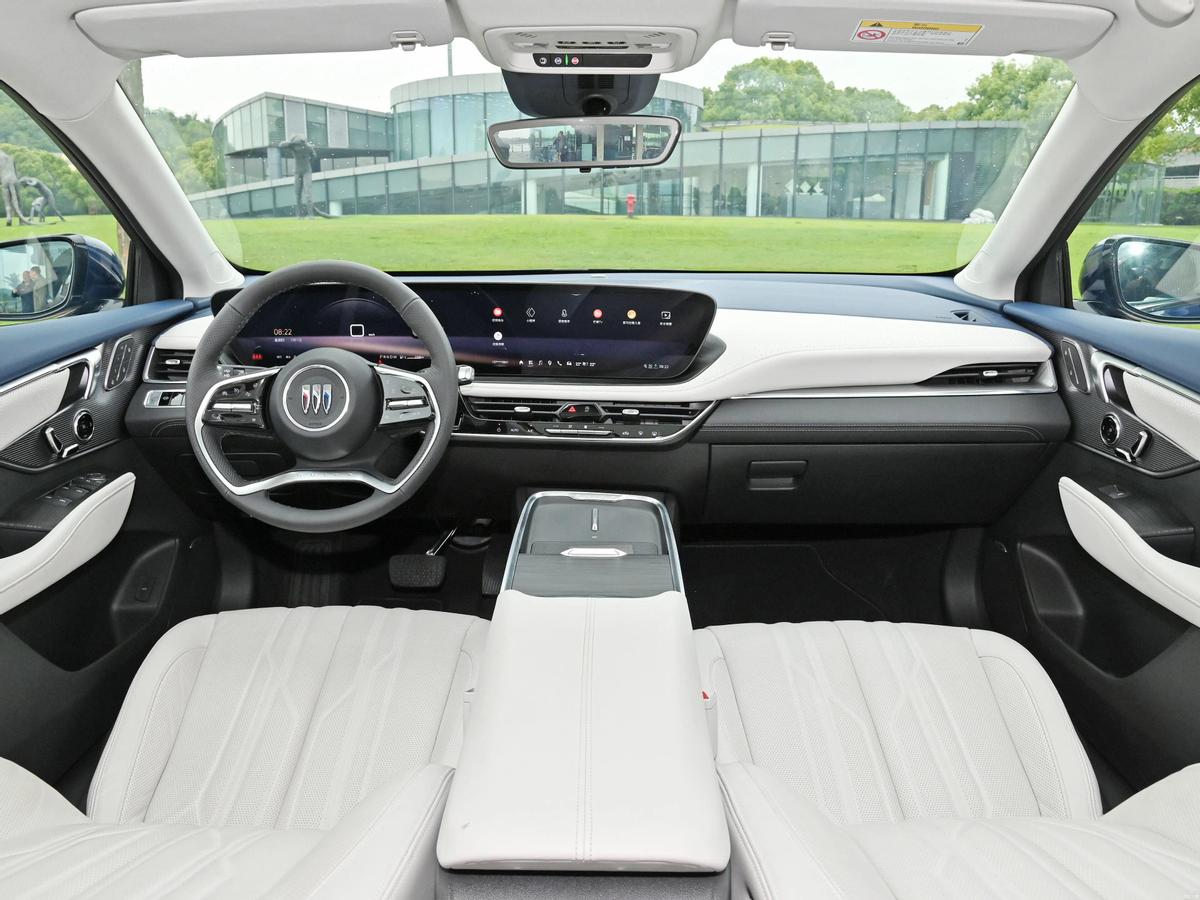 别克君越顶配2020款测评,外观内饰升级车