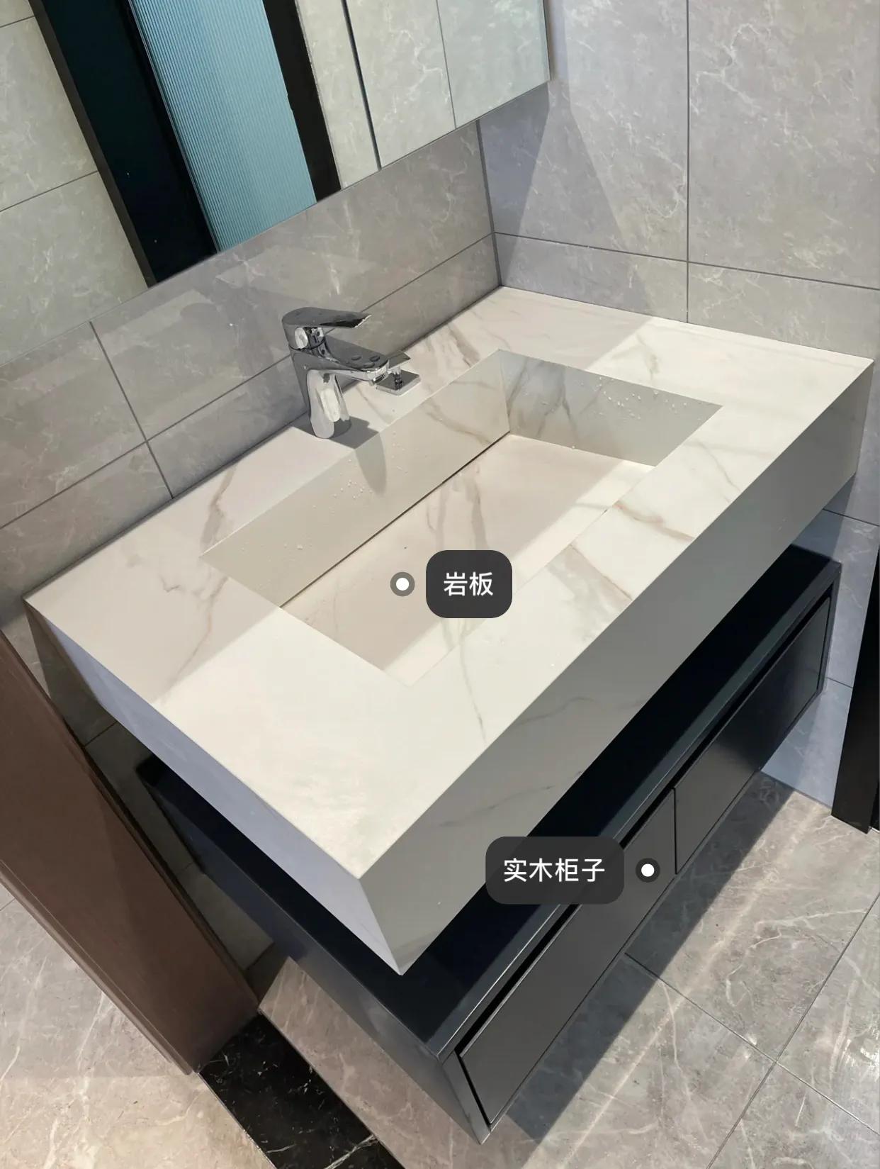 浴室柜是陶瓷一体盆好还是岩板好,网购浴室柜终于安装了