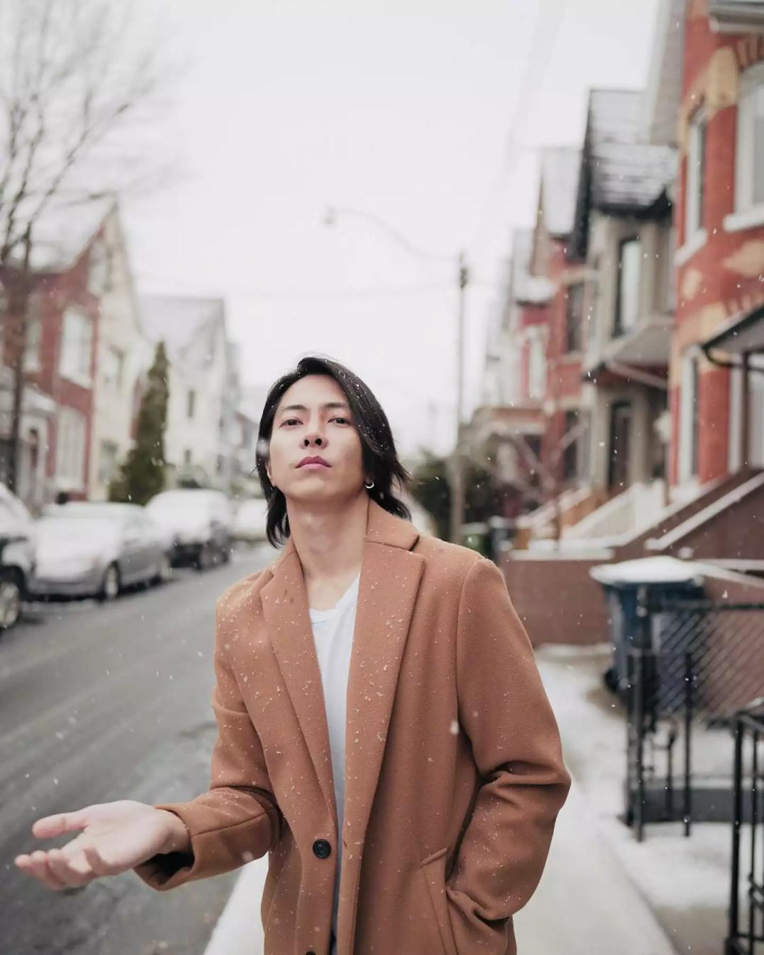 日本花*男美**秀八块腹肌爆上热搜！网友傻眼：这是快40岁的人？