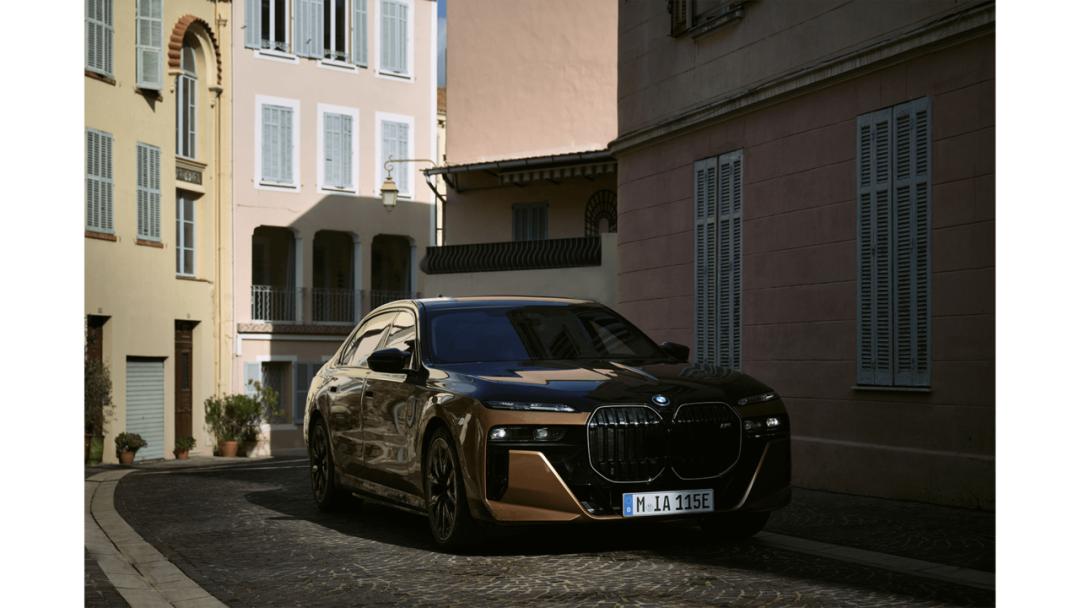 来了！宝马最新出品动作电影《风平浪静》官方中文字幕版！