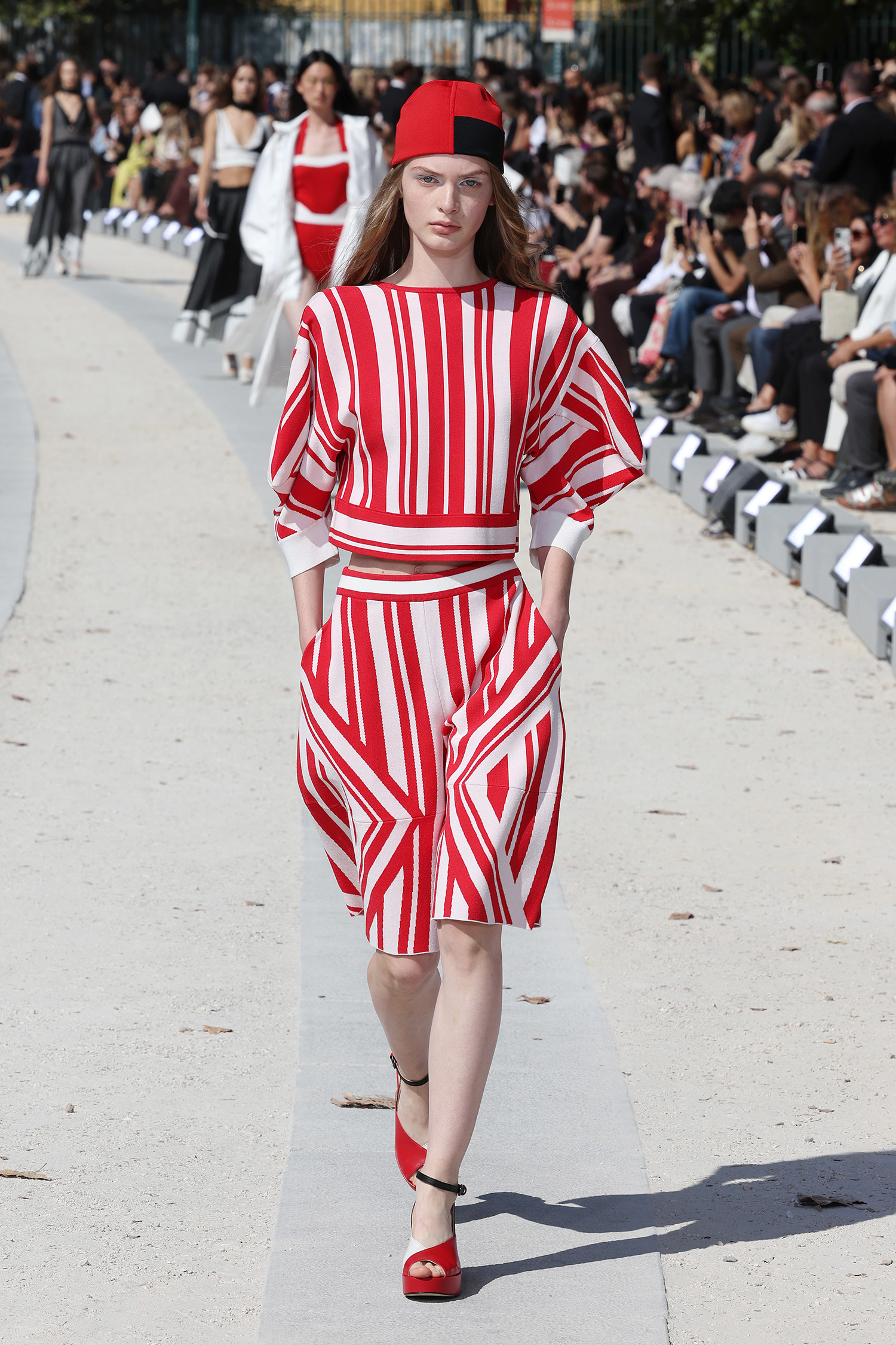 香港elements,elements圆方商城官网