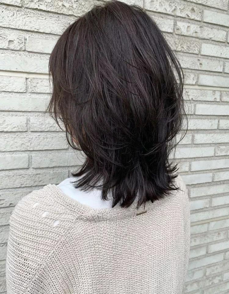 头发少细软适合什么发型超长发,头发细软少适合什么发型超短发