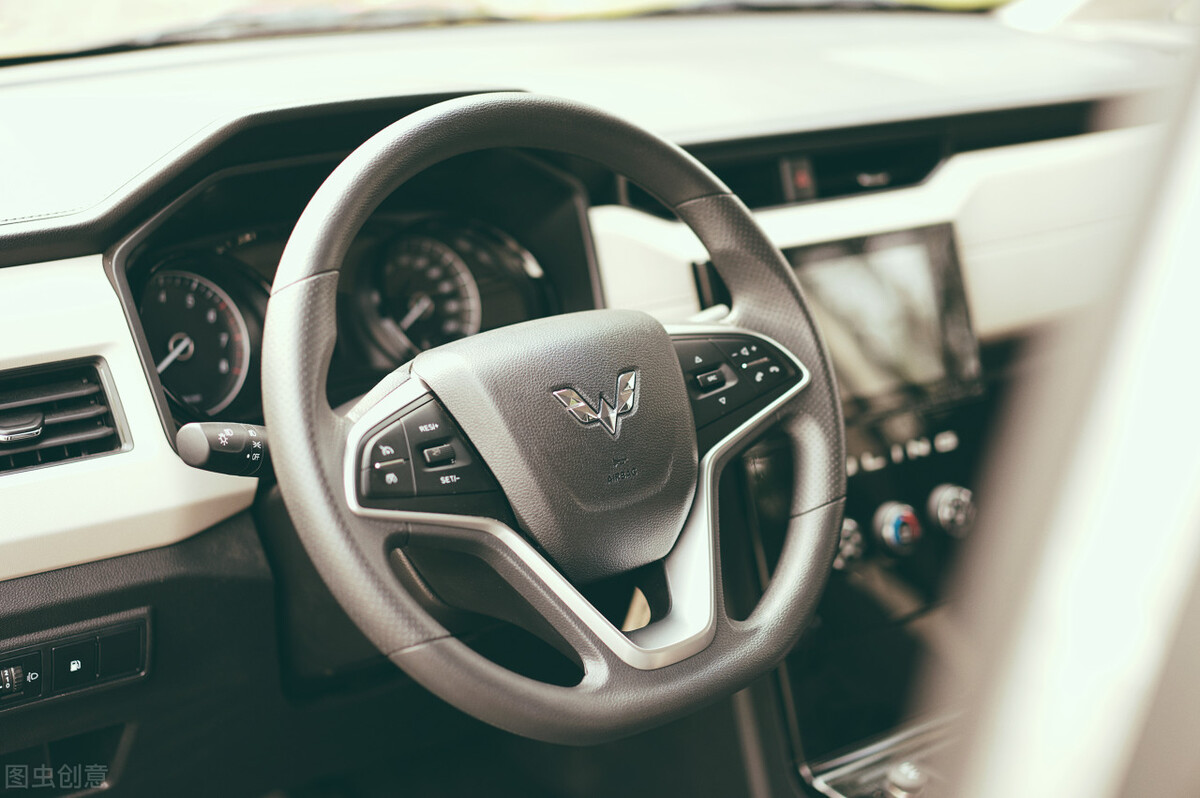 自动洗车机洗车定价多少合适,全自动电脑洗车机多少钱一台