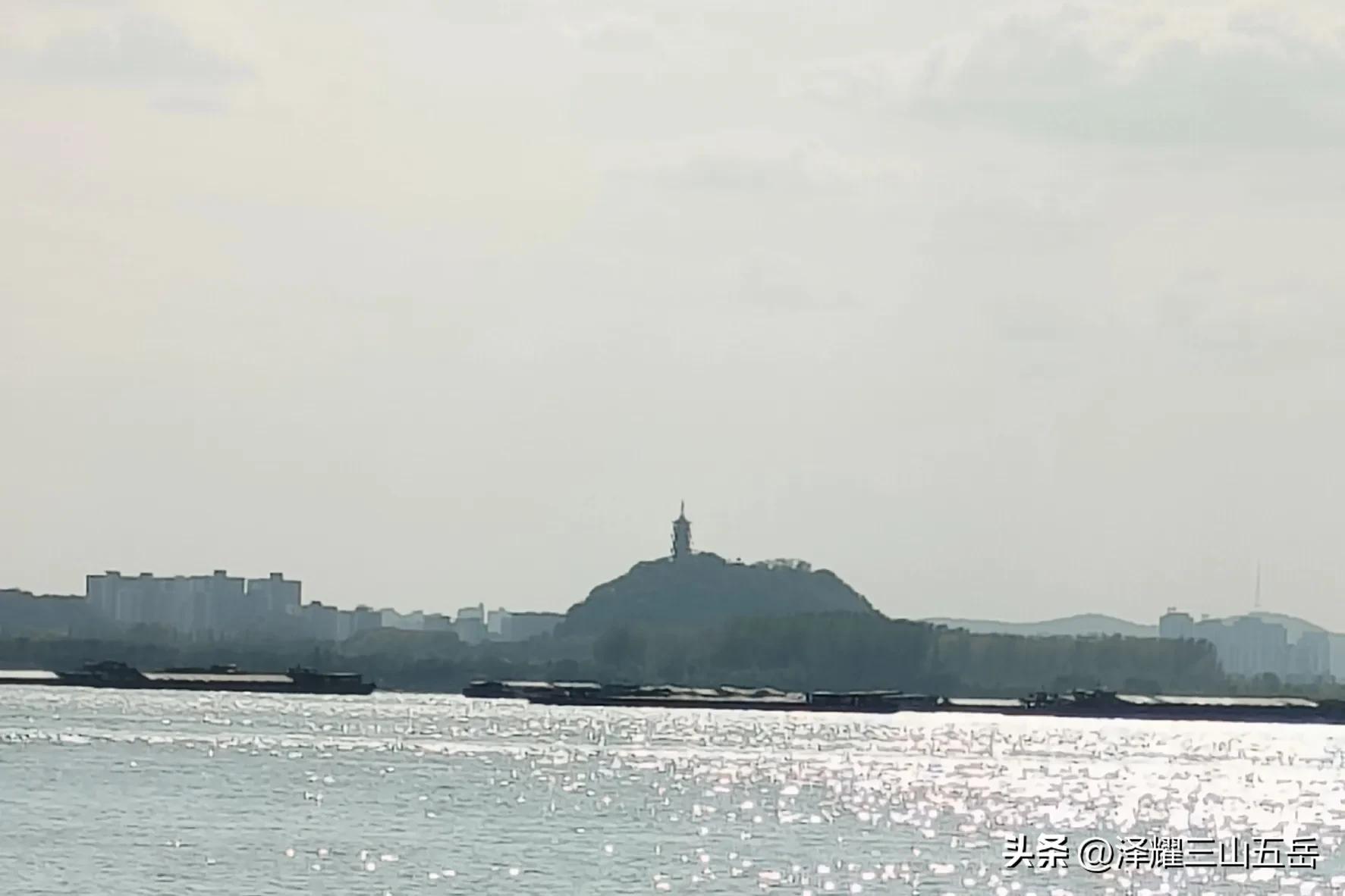 找寻都天庙炮台大概位置后参观六圩轮渡旧址公园之我见