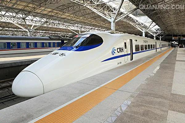 初次自行车旅游需要哪些装备,自行车短途旅行需要携带哪些装备