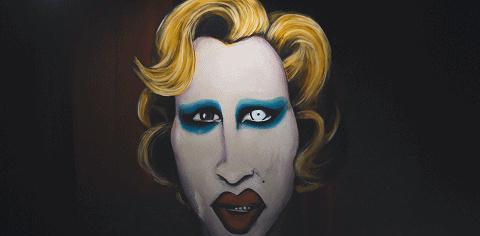 家暴、PUA、当众强奸，明星这个没心没肺的男人终于挨锤子了