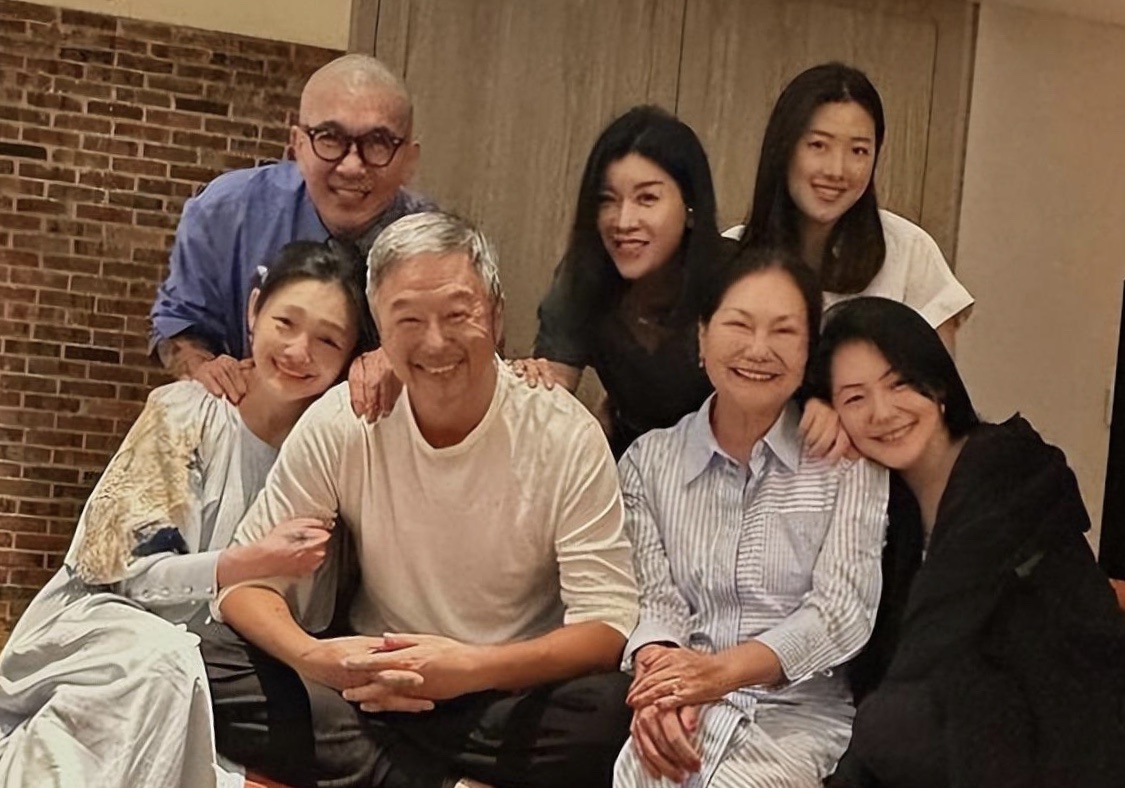 张兰爆料和s妈对话,s妈澄清大s高额电费