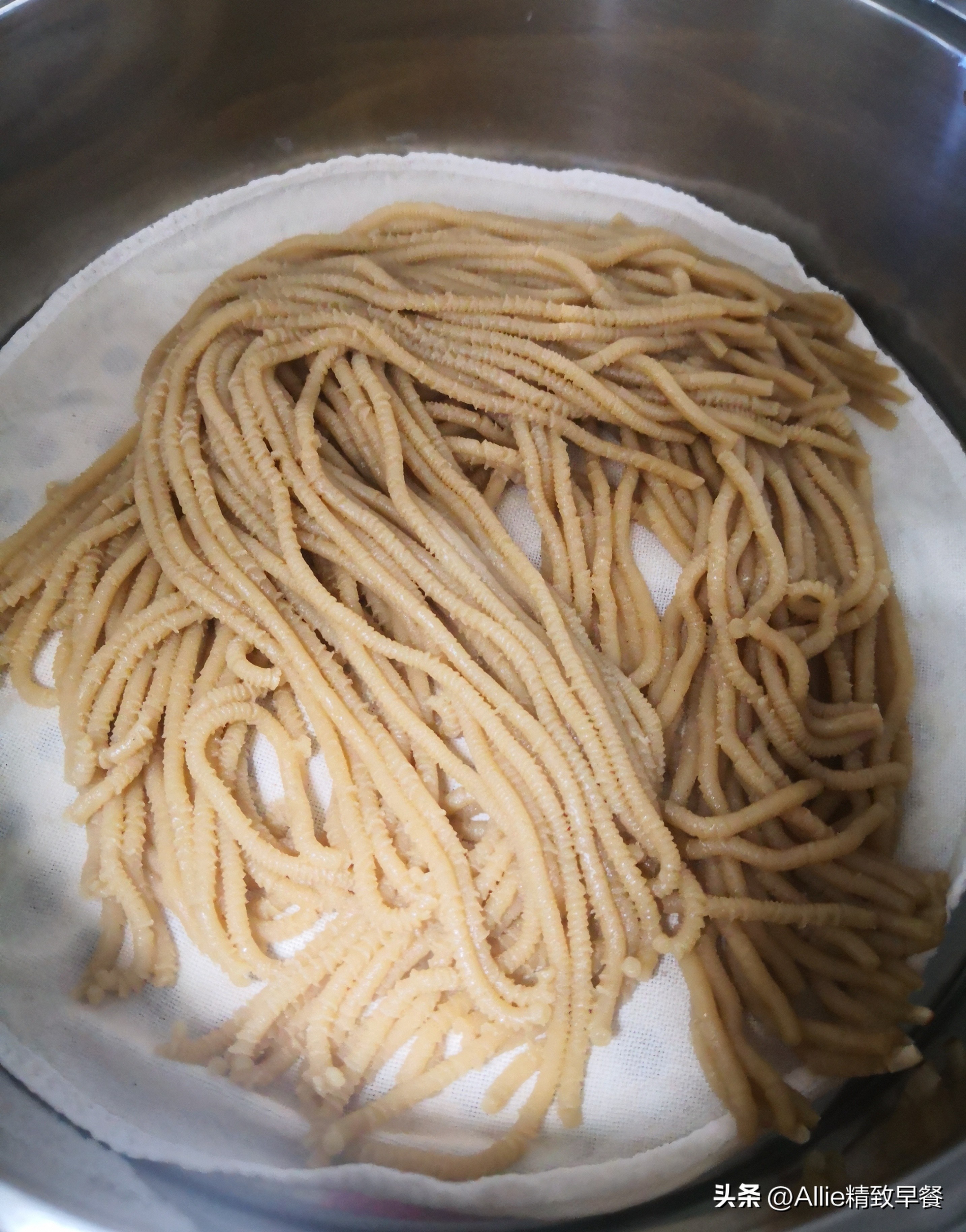 天气太热不想吃大鱼,凉拌莜面详细做法