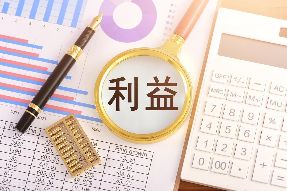 迎亲队伍穿鬼子军服,*刀刺**挂膏药旗,是无心之举还是愚昧无知?