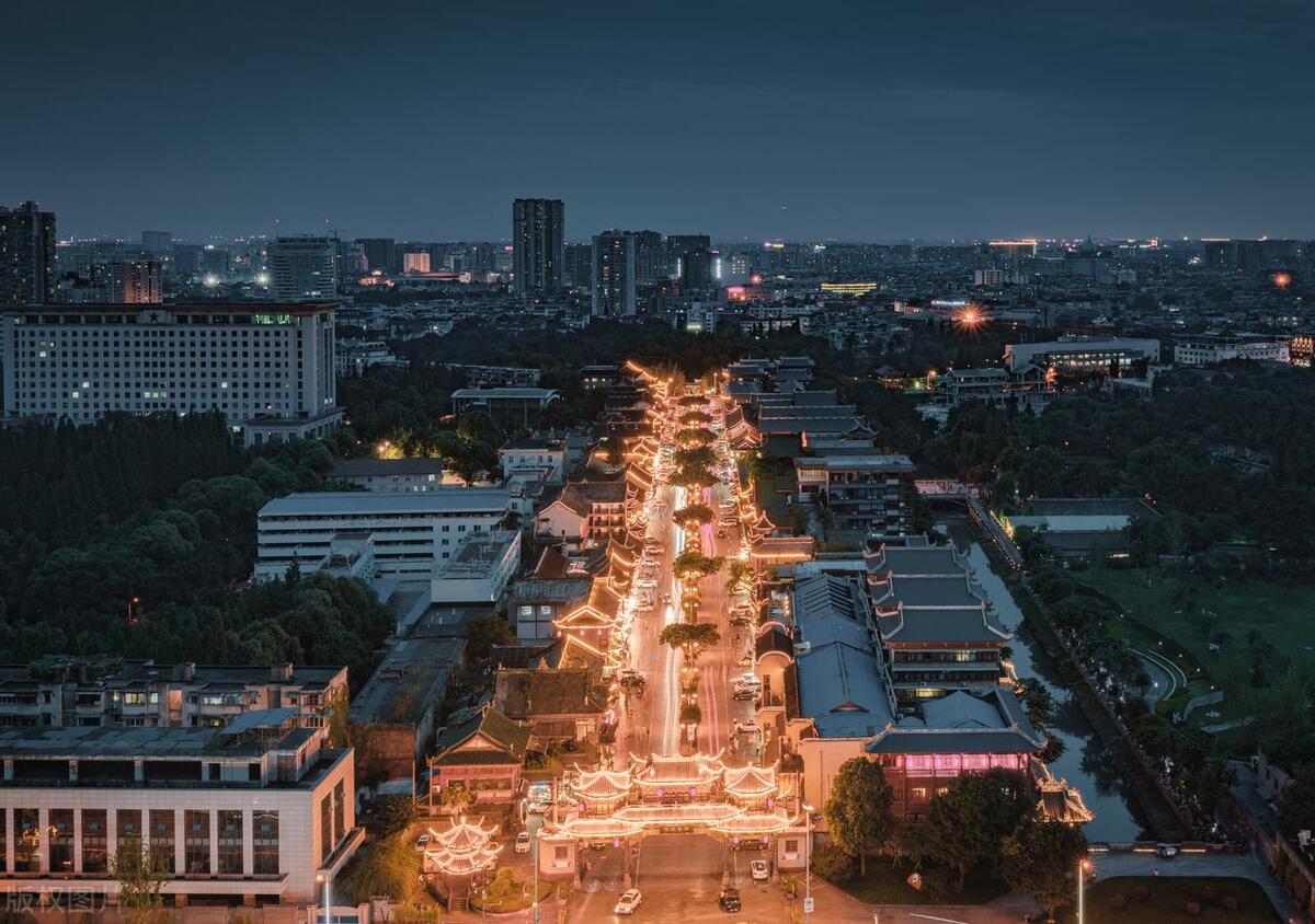 成都旅游全攻略自由行美食攻略,成都旅游攻略必吃特色最新