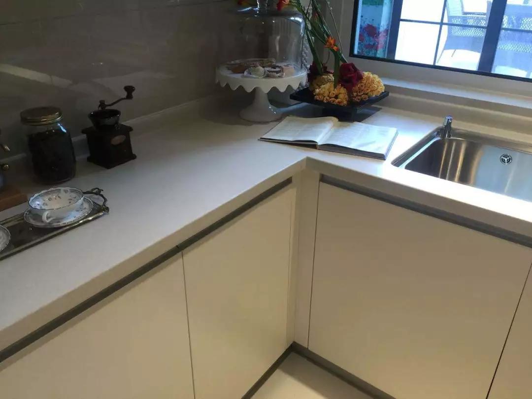 装修厨房容易踩的坑有哪些,厨房怎么装修容易打扫