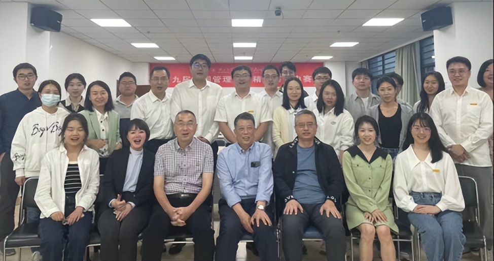 百尺竿头思更进,策马扬鞭自奋蹄——22级MBA1班第一学年总结