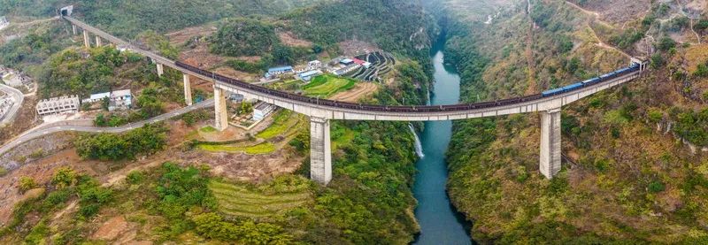 航拍贵州桥梁,贵州桥梁惊艳世界