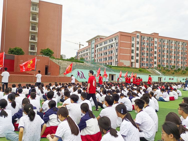 为中考全力以赴,为梦想拼搏中考