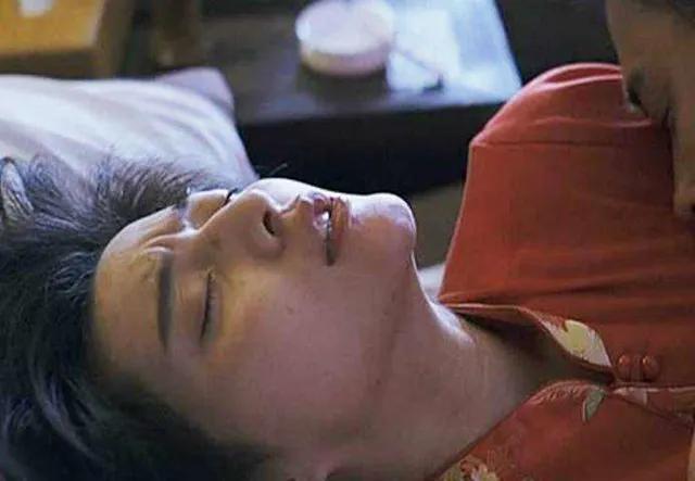 范冰冰在街头照片,范冰冰回归机场街拍阵营