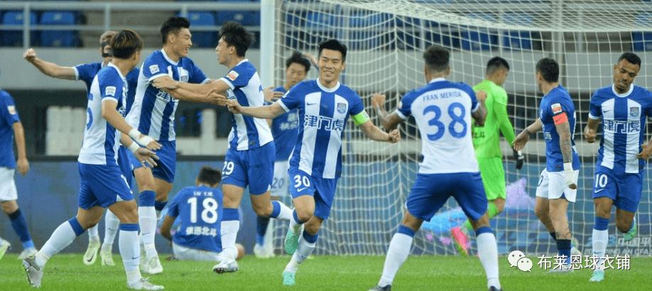 中超一场比赛两个乌龙球,中超乌龙球衣打架